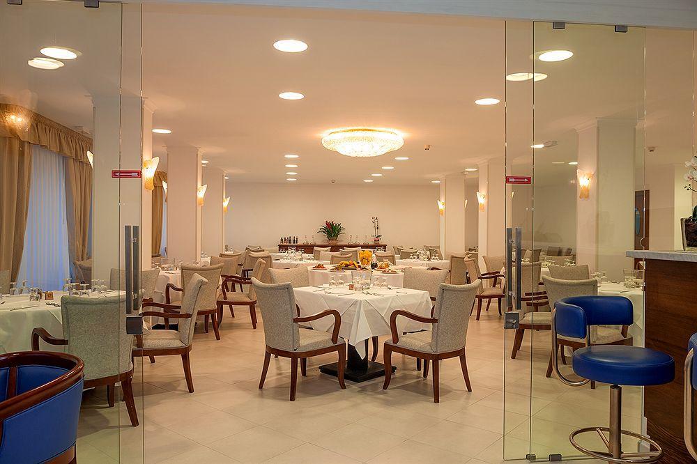 Hotel Caruso Massa Lubrense Buitenkant foto