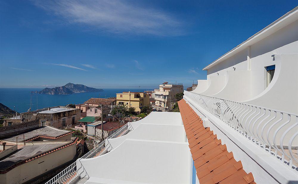 Hotel Caruso Massa Lubrense Buitenkant foto